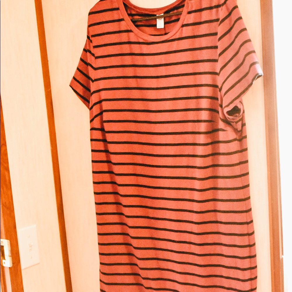 Old Navy T-Shirt Dress